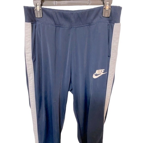 Nike Women’s Elastic Cuff Track Pants - Picture 3 of 11